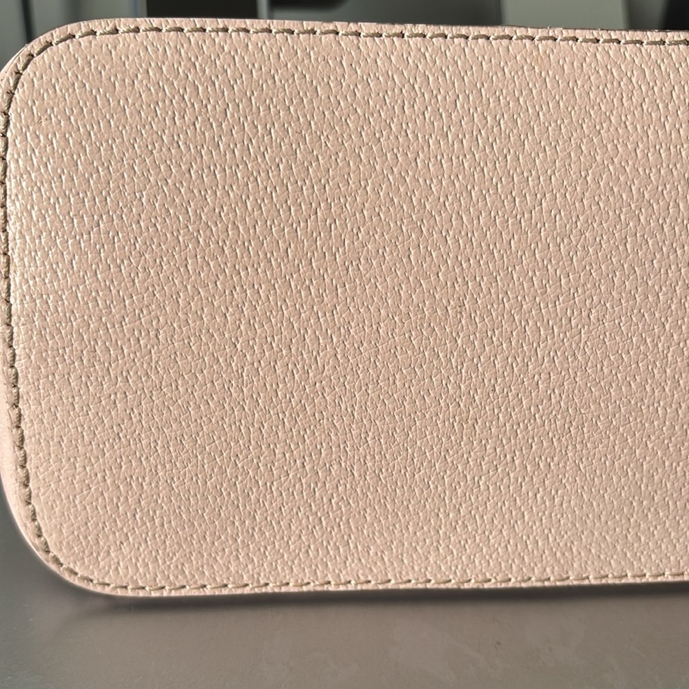 Kate Spade ♠️ Handbag - Picture 6 of 8